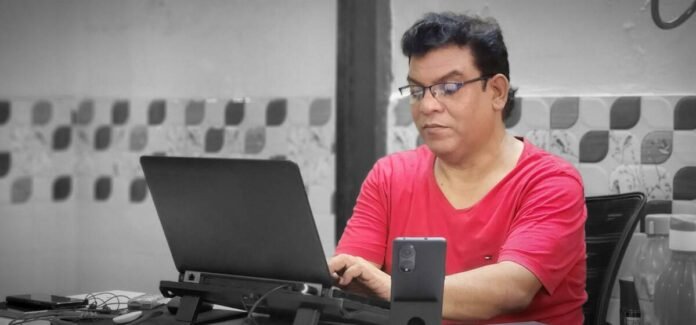 Meet Manoj Pandey: The Dabangg Writer of Bhojpuri Cinema