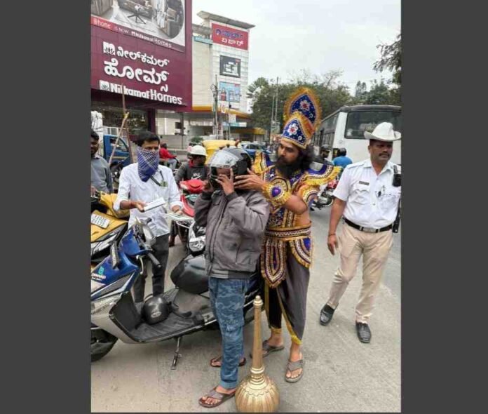 Fortis helmet safety drive, road safety campaign India, Fortis Healthcare initiative, traffic police partnership, helmet distribution India, Fortis Hai Na campaign,Fortis Hospital